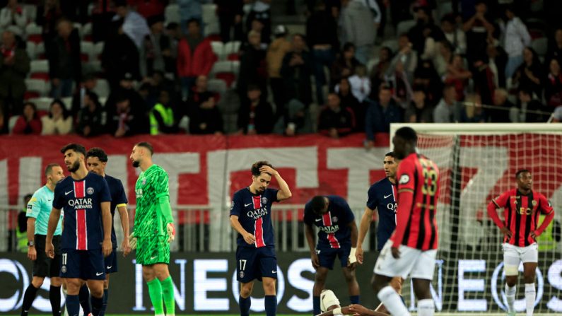 Fébrile en première période, meilleur en seconde, le Paris SG a obtenu un match nul 1-1 à Nice dimanche en clôture de la 7e journée de Ligue 1, mais a abandonné à Monaco la tête du championnat. (Photo : VALERY HACHE/AFP via Getty Images)