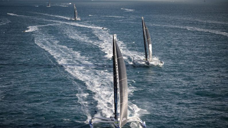 Armel Le Cléac'h et ses équipiers du Maxi Banque Populaire ont remporté mercredi la Finistère Atlantique, parcours entre Concarneau (Finistère) et Antibes (Alpes-Maritimes). (Photo : LOIC VENANCE/AFP via Getty Images)