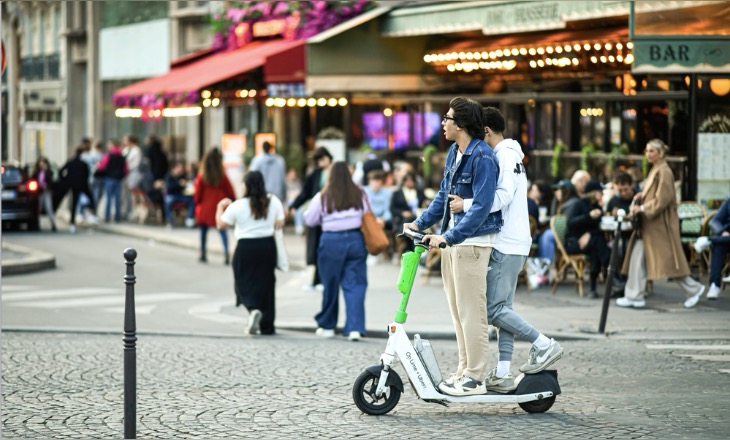 Rennes : une femme de 35 ans percutée par une trottinette électrique en présence de son enfant