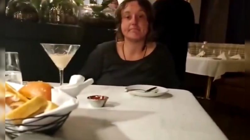 Un streamer a été banni de Kick pour avoir invité une sans-abri au restaurant et s’être enfui au moment de payer l'addition. (Capture d’écran Kick)