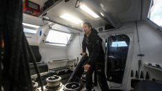 Vendée Globe : Charlie Dalin toujours leader, Sébastien Simon en mode fusée