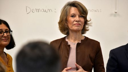 Comment la ministre de l’Éducation compte-t-elle « relancer l’ascenseur scolaire » ?