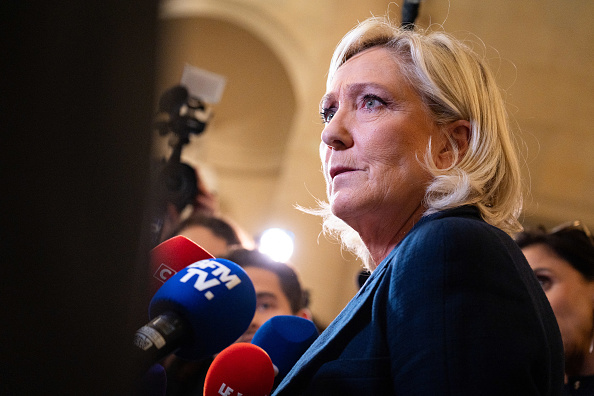 L'inéligibilité éventuelle de Marine Le Pen serait-elle une manœuvre pour l'exclure de la politique ?