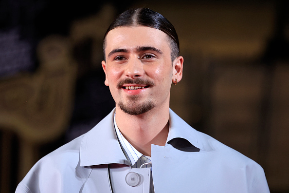 Le chanteur Pierre Garnier, lors de la 26e édition de la cérémonie des NRJ Music Awards au Palais des Festivals, à Cannes le 1er novembre 2024.  (VALERY HACHE/AFP via Getty Images)