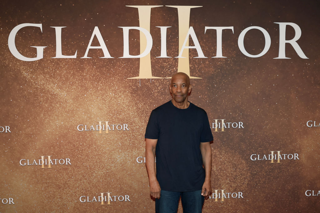 "J'ai un mode de vie très sain" : Denzel Washington en grande forme pour "Gladiator 2"