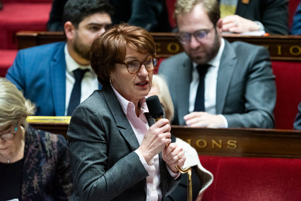 Après la blocage de l'Inrae par les agriculteurs, la ministre "condamne avec la plus grande fermeté toute atteinte aux personnes et aux biens"