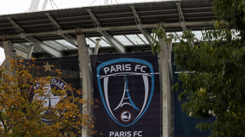 Le rachat du club de football du Paris FC par la holding familiale de Bernard Arnault a été officialisé vendredi, par un communiqué du club parisien. (Photo : GREGOIRE CAMPIONE/AFP via Getty Images)