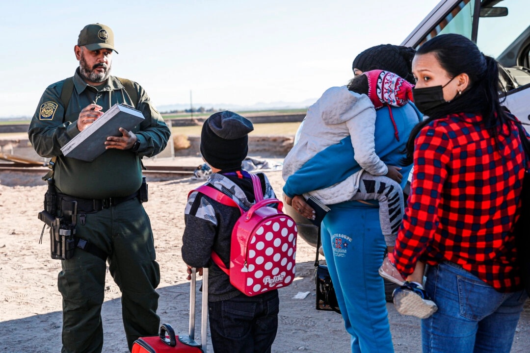 Les immigrés clandestins expriment des sentiments mitigés face à la victoire de Donald Trump et aux expulsions potentielles