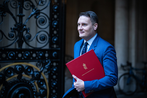 Le secrétaire d'État britannique à la Santé et aux Soins sociaux Wes Streeting. (Carl Court/Getty Images)