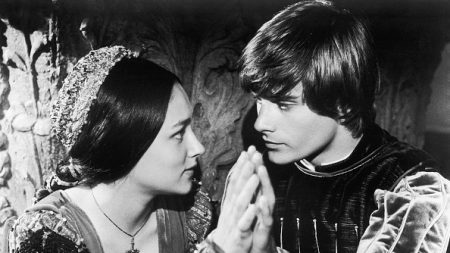 Olivia Hussey Eisley, star du film classique « Roméo et Juliette », est morte à 73 ans