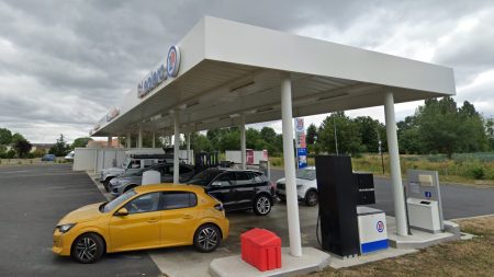 Inversion de carburant dans un Leclerc près de Nantes : plusieurs automobilistes en panne