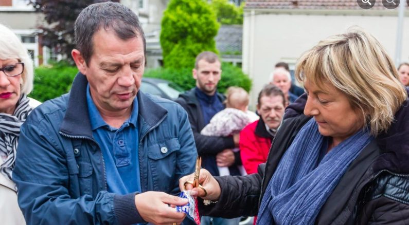 Thierry Jacob et la maire de Calais Natacha Bouchart. Capture compte FB Natacha Bouchart.