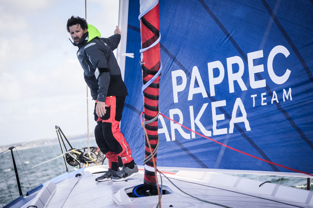 Vendée Globe : Yoann Richomme reprend la tête à Charlie Dalin après 15 jours