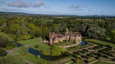 Angleterre : Madresfield Court, l’un des plus beaux exemples d’architecture ecclésiastique du mouvement Arts and Crafts