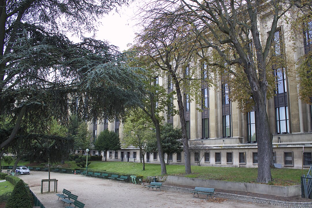 Un homme de 28 ans, détenu pour violences, s'évade à Paris lors d'une sortie au musée