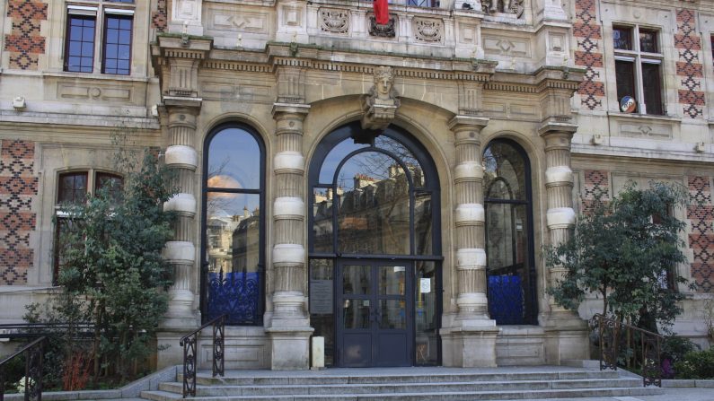 Façade de la mairie du 12e arrondissement, à Paris. (Lionel Allorge/Wikipédia)