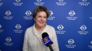 Shen Yun, « un spectacle porteur d’un message de bienveillance, de patience, d’amour, qui m’a ravi le cœur », confie une pharmacienne