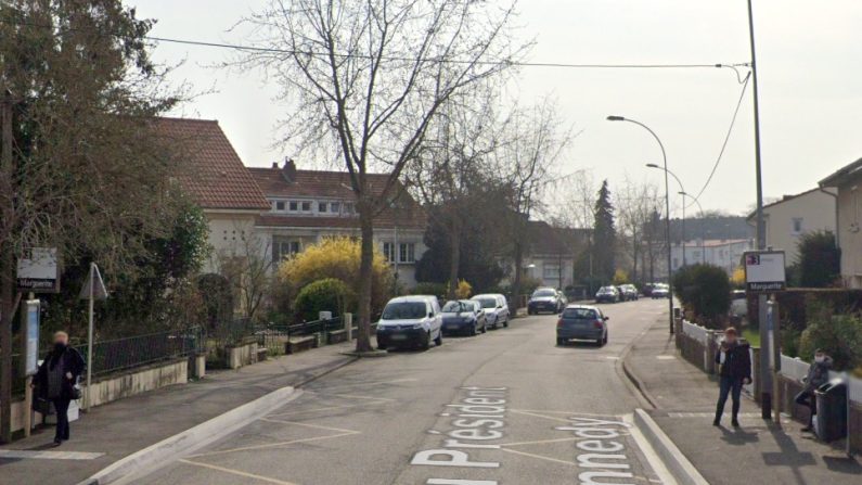 C'est à l'arrêt de bus "Marguerite", à Montigny-lès-Metz (Moselle), que l'agression a eu lieu. (Capture d'écran/Google Maps)