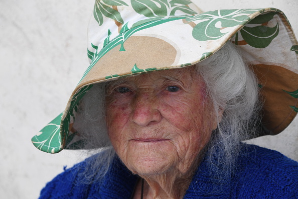 "Je n'en voulais pas de la légion d'honneur" : décès de Geneviève Callerot, l'une des dernières résistantes françaises