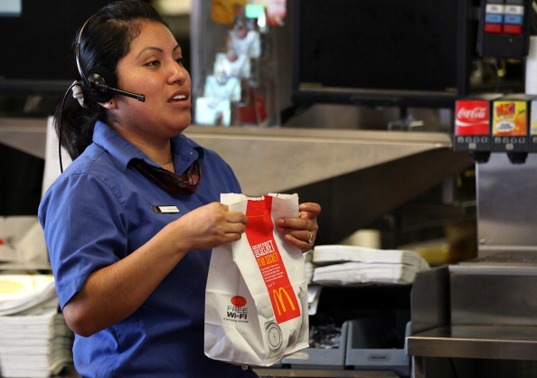 Harcèlement : plus de 700 employés déposent une plainte en ligne contre McDonald's au Royaume-Uni