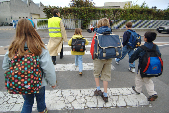 Accusé d'arrêts "sauvages", un chauffeur de car scolaire, qui déposait les élèves au plus près de chez eux, conteste son licenciement