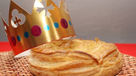 Sarthe : un boulanger a placé des pierres précieuses dans ses galettes à la frangipane