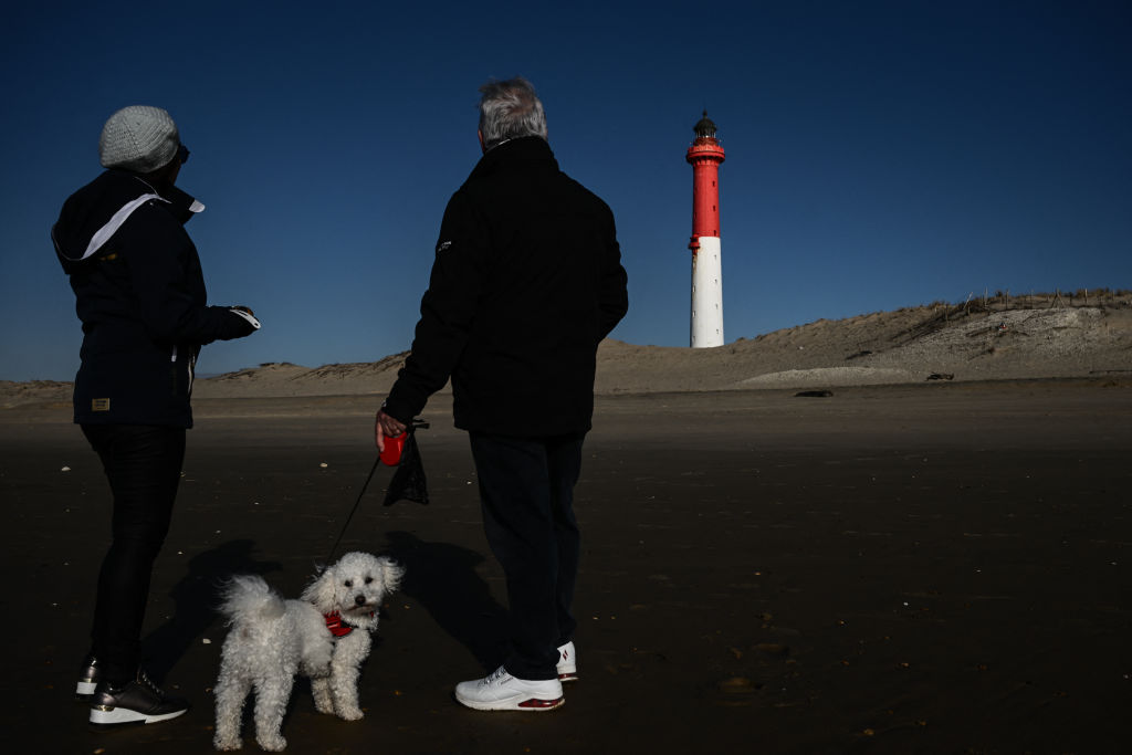 Charente-Maritime : un phare menacé par l'érosion sera démoli, sans être relocalisé