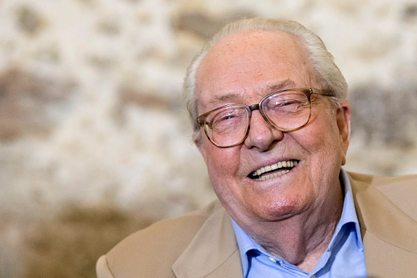 Jean-Marie Le Pen a été inhumé dans sa ville natale de la Trinité-sur-Mer, dans l'intimité