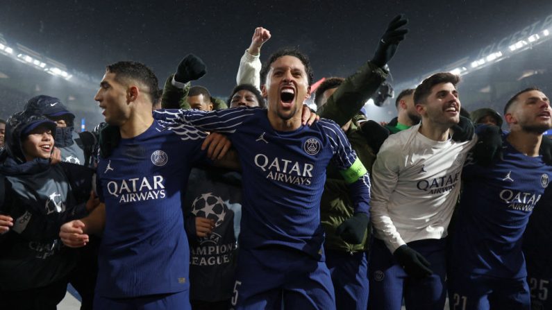 Le Paris SG a réalisé une "remontada très particulière" contre Manchester City (4-2) grâce à sa "foi inébranlable" mercredi en Ligue des champions, a déclaré l'entraîneur parisien Luis Enrique. (Photo : FRANCK FIFE/AFP via Getty Images)