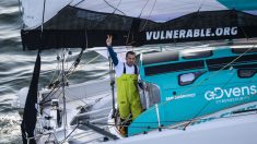 Vendée Globe : Sam Goodchild chassé par Jérémie Beyou et Paul  Meilhat pour la 4e place