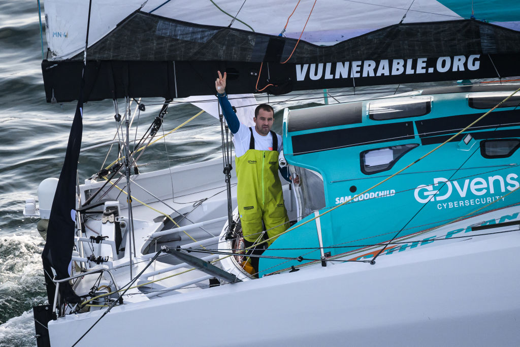 Vendée Globe : Sam Goodchild chassé par Jérémie Beyou et Paul  Meilhat pour la 4e place