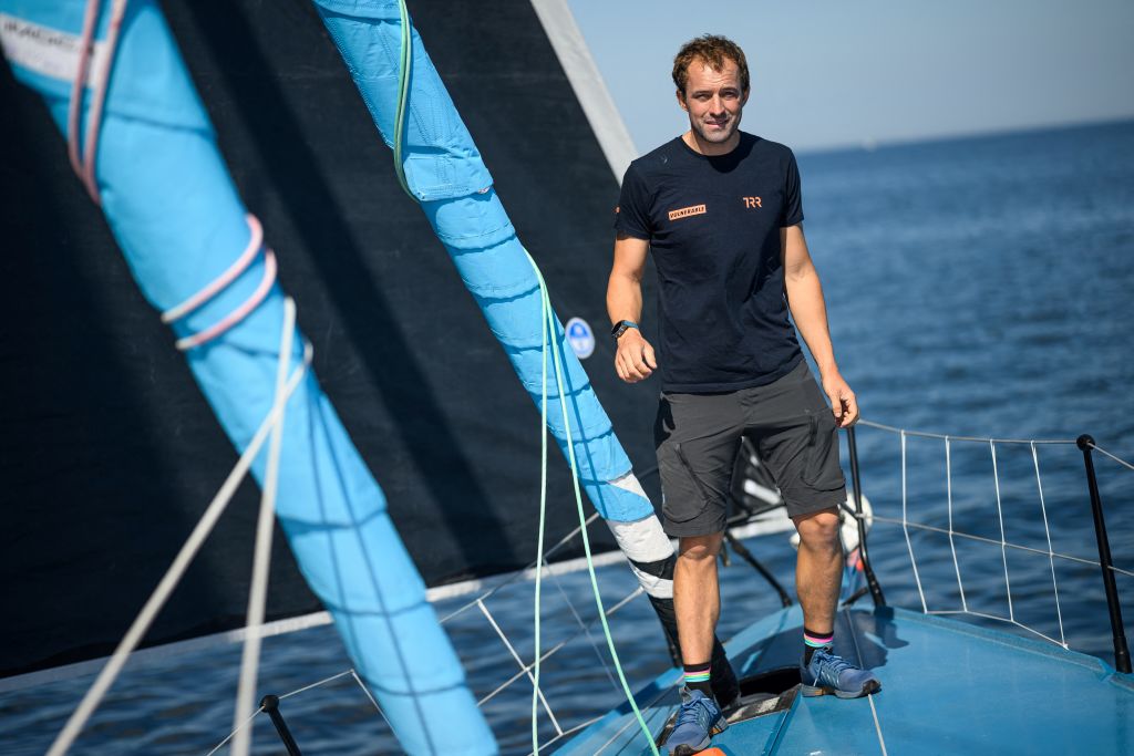 Vendée Globe : Sam Goodchild déchire sa grand-voile mais reste en course