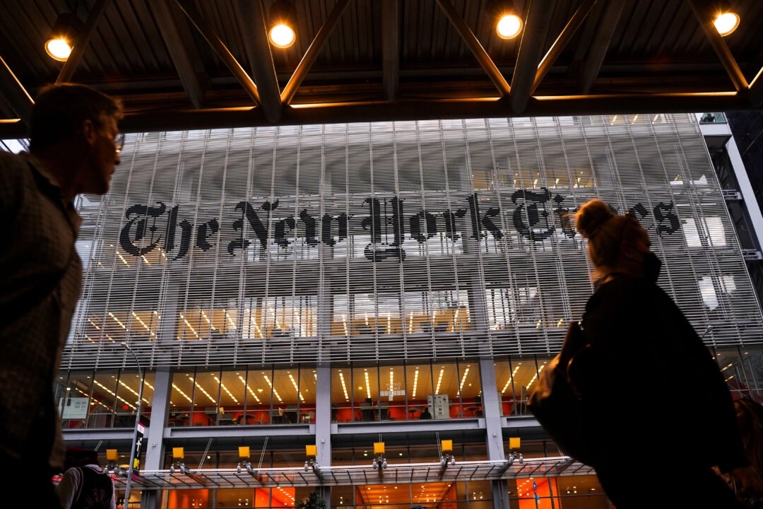 ANALYSE : Les racines historiques de la partialité du New York Times