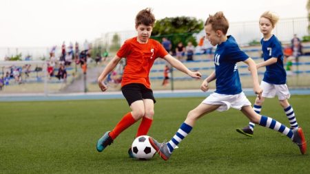 Tous les exercices ne sont pas égaux : les sports d’équipe peuvent améliorer la cognition des enfants