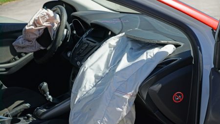 Airbags défectueux en Guadeloupe : l’État demande le rappel de ces véhicules