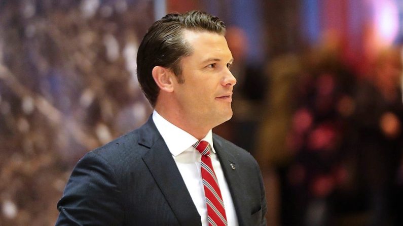 Pete Hegseth, collaborateur de Fox News, arrive à la Trump Tower à New York le 29 novembre 2016. Spencer Platt/Getty Images