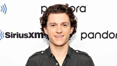 Tom Holland dit qu’il prévoit de « disparaître » d’Hollywood lorsqu’il sera papa