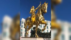 Contrainte par le préfet de devoir la déboulonner, Nice veut sauver sa statue de Jeanne d’Arc