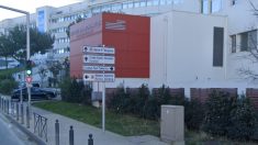 Un patient fête sa rémission en dansant avec l’infirmière dans les couloirs de l’hôpital, la vidéo devient virale