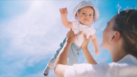 Les bébés nés en 2025 sont les premiers de la nouvelle génération Bêta