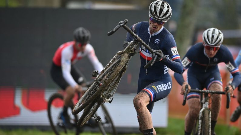 Antoine Huby souffre d'une fracture de l'omoplate après "une collision avec un véhicule motorisé à l'entraînement", a annoncé son équipe Soudal Quick-Step vendredi soir. (Photo : DAVID STOCKMAN/BELGA MAG/AFP via Getty Images)