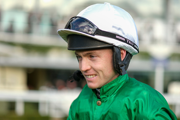 Michael O'Sullivan pose à l'hippodrome d'Ascot le 22 novembre 2024 à Ascot, en Angleterre. (Crédit photo Alan Crowhurst/Getty Images)