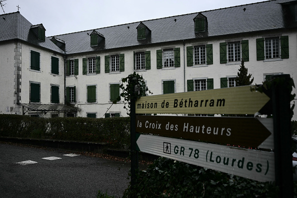 Le collège et lycée catholique « Le beau rameau » à Lestelle-Betharram, le 12 février 2025. (Photo PHILIPPE LOPEZ/AFP via Getty Images)