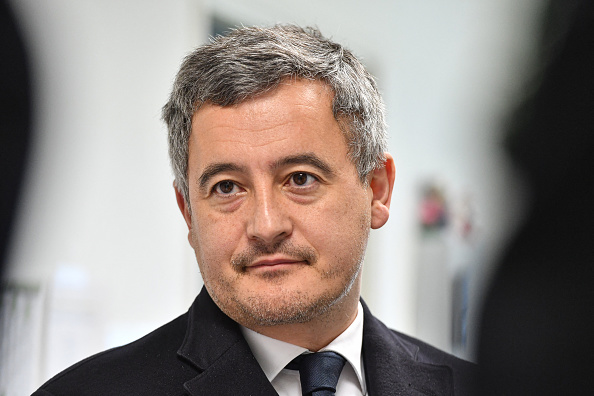 Le ministre français de la Justice, Gérald Darmanin, participe à une réunion lors d'une visite au centre pénitentiaire d'Alençon-Condé-sur-Sarthe, le 17 février 2025.  (Crédit photo JEAN-FRANCOIS MONIER/AFP via Getty Images)