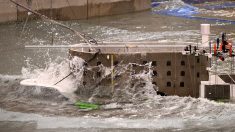 Un mini-fort Boyard à l’épreuve des vagues et de la houle en Belgique