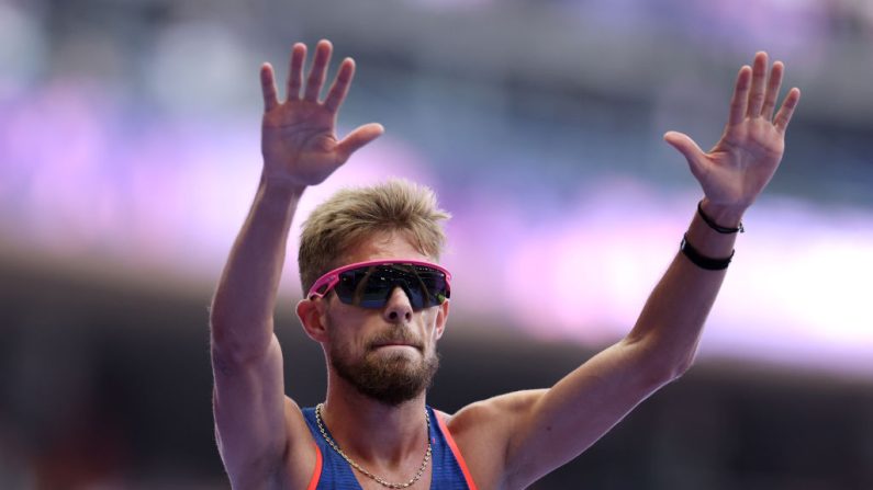 Jimmy Gressier, déjà recordman de France du 5.000 et du 10.000 m en plein air, a explosé samedi soir à Boston aux Etats-Unis le record de France du 5.000 m en salle en coupant la ligne en 13 min 00 sec 54. (Photo : Hannah Peters/Getty Images)