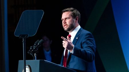 Les États-Unis s’engagent à promouvoir la liberté religieuse dans le monde, déclare le vice-président américain JD Vance