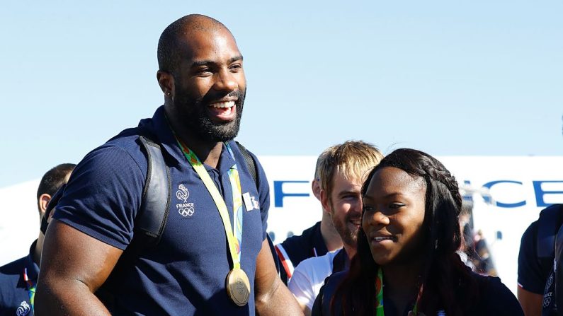 Teddy Riner et Clarisse Agbégnénou seront les chefs de file des Bleus aux Championnats du monde de judo prévus du 13 au 20 juin prochain à Budapest, selon une première liste dévoilée mercredi par la Fédération française. (Photo : PATRICK KOVARIK/AFP via Getty Images)