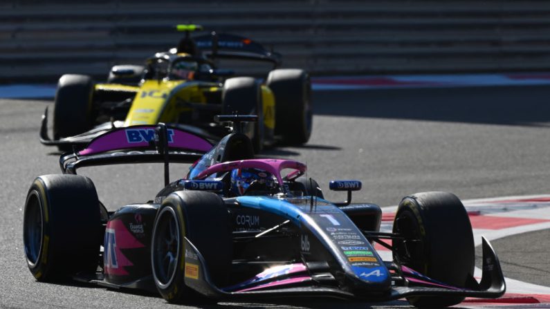 Le Français Victor Martins (23 ans) va disputer cette année sa troisième saison en Formule 2, l'antichambre de la F1, avec l'équipe ART Grand Prix, a indiqué lundi l'écurie tricolore. (Photo : Clive Mason/Getty Images)