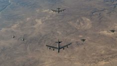 Les États-Unis envoient des bombardiers B-52 au-dessus du Moyen-Orient pour une démonstration de force dans un contexte de tensions régionales